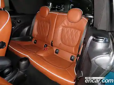 Mini Cooper Convertible 2016 2.0 гидро в Москве № 1837779, миниатюра 9