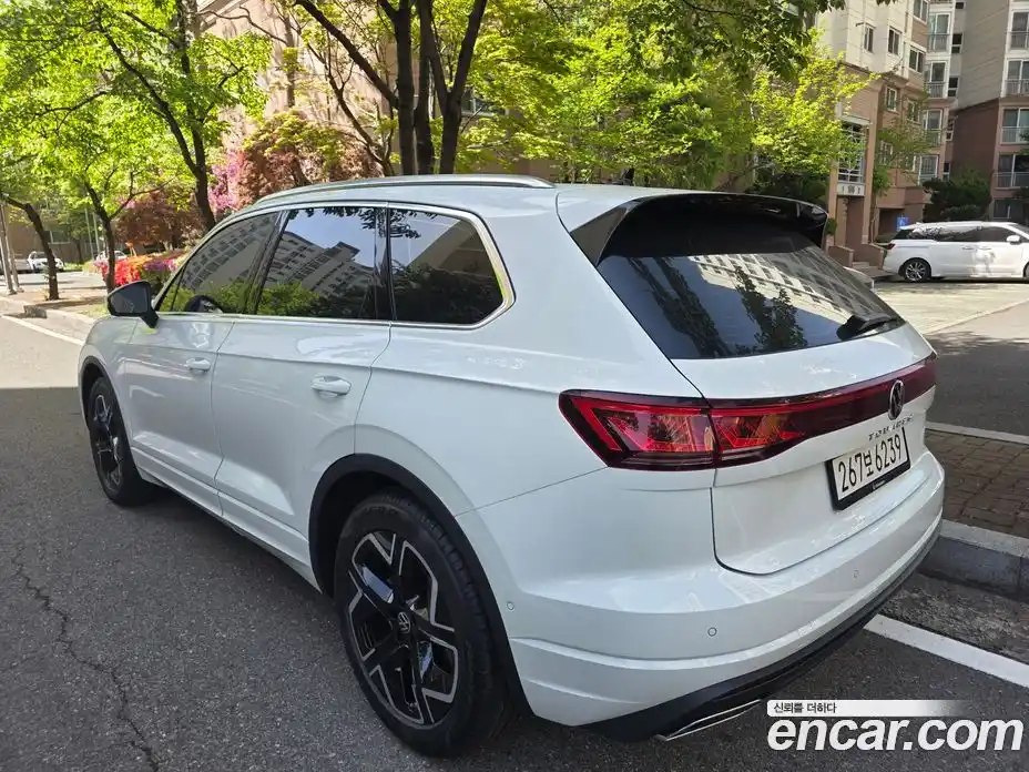 Volkswagen Touareg 2025 3.0 гидро в Москве № 1838247, фото 17