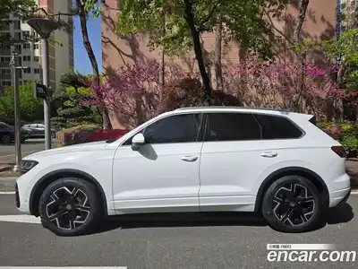 Volkswagen Touareg 2025 3.0 гидро в Москве № 1838247, миниатюра 4