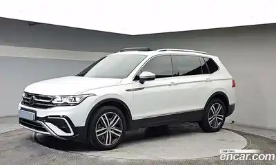 Volkswagen Tiguan 2023 2.0 гидро в Москве № 1838249, миниатюра 2