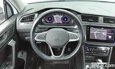 Volkswagen Tiguan 2023 2.0 гидро в Москве № 1838249, миниатюра 7