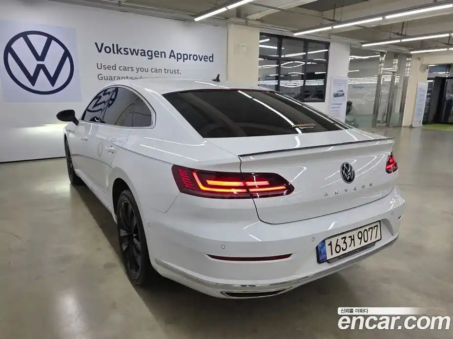 Volkswagen Arteon 2019 2.0 гидро в Москве № 1838265, фото 17