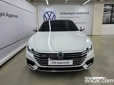 Volkswagen Arteon 2019 2.0 гидро в Москве № 1838265, миниатюра 3