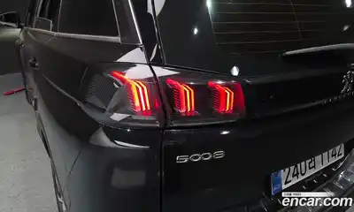 Peugeot 5008 2024 1.2 гидро в Москве, миниатюра 9