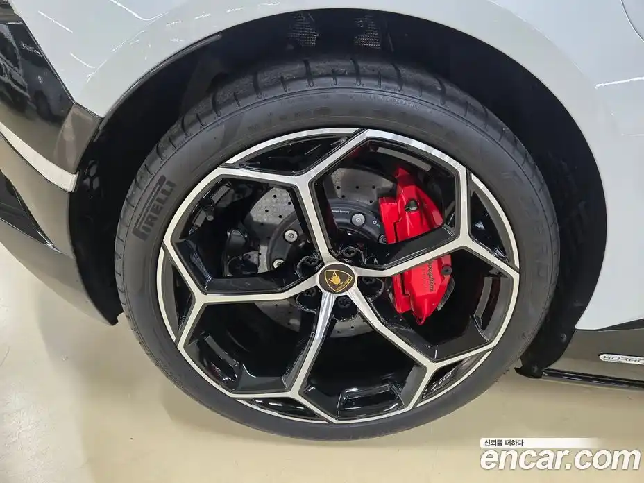 Lamborghini Huracan 2022 5.2 гидро, фото 17