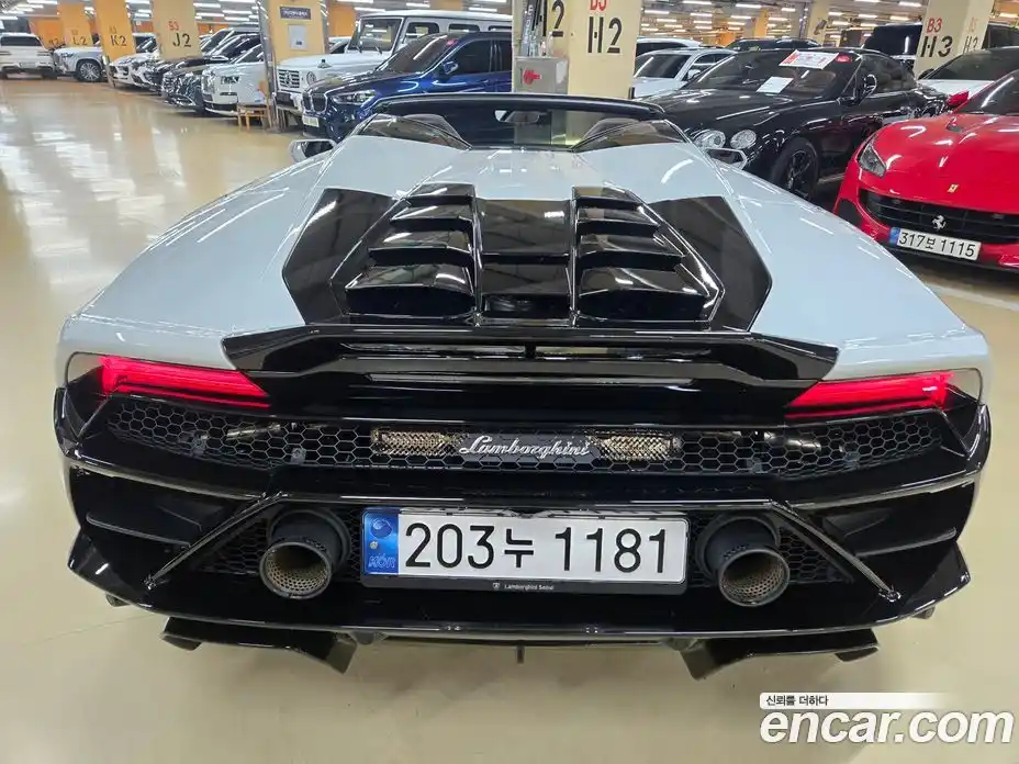 Lamborghini Huracan 2022 5.2 гидро, фото 10