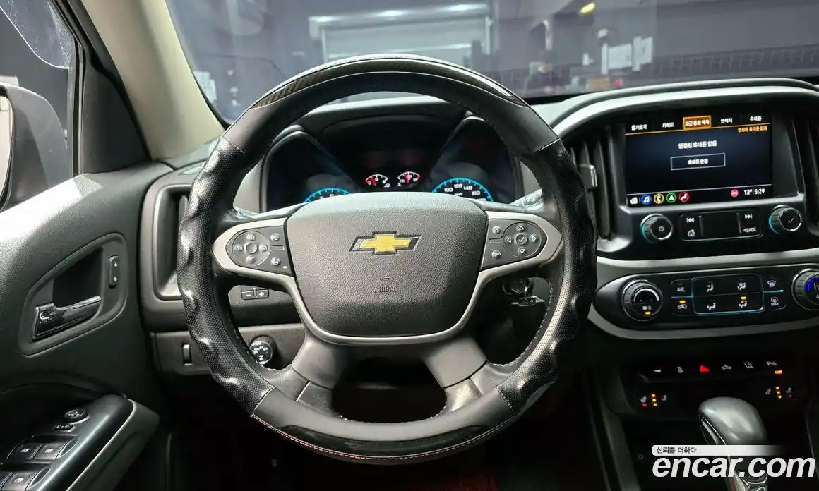 Chevrolet Colorado 2022 3.6 гидро в Москве № 37253, фото 14