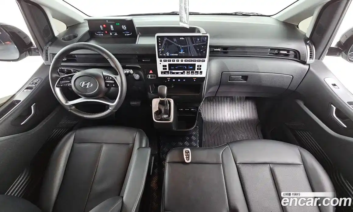 Hyundai Staria 2023 3.5 гидро в Москве № 108774, фото 7