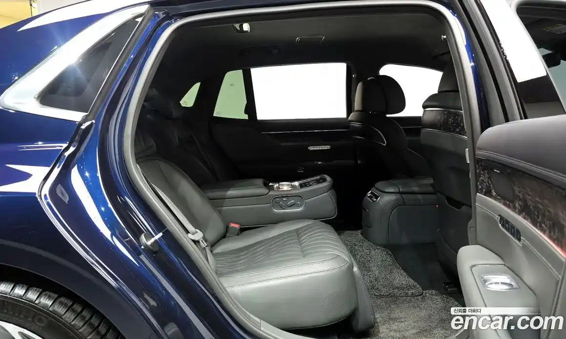 Genesis G90 2022 3.5 гидро, фото 17