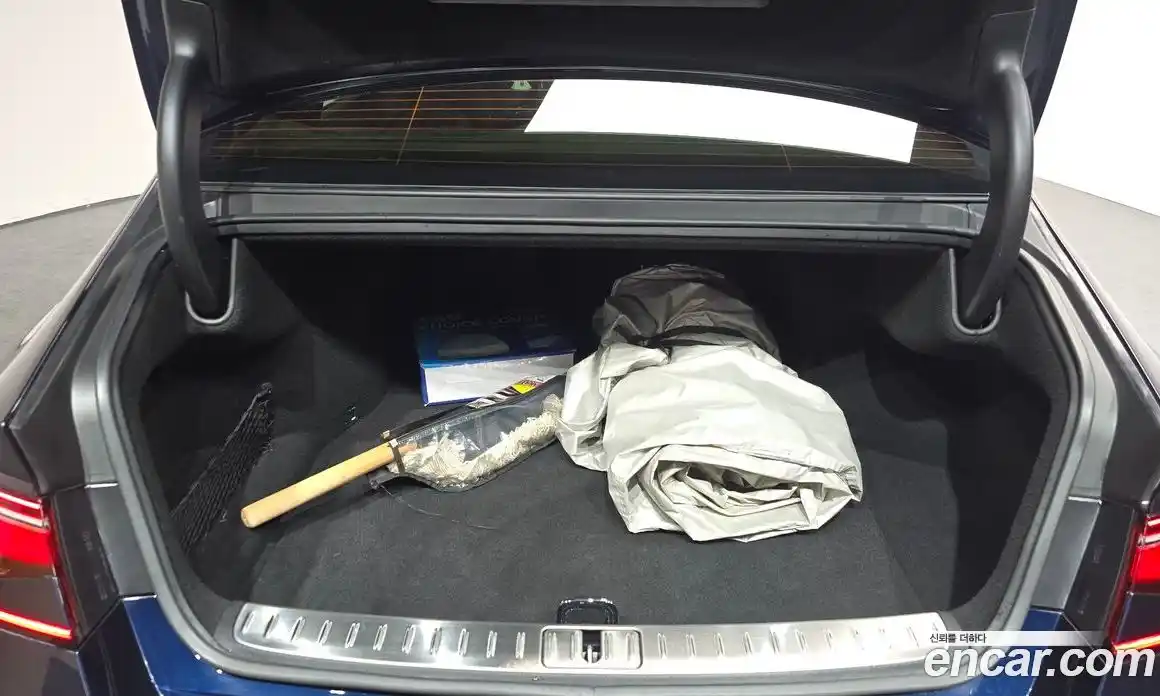 Genesis G90 2022 3.5 гидро, фото 27