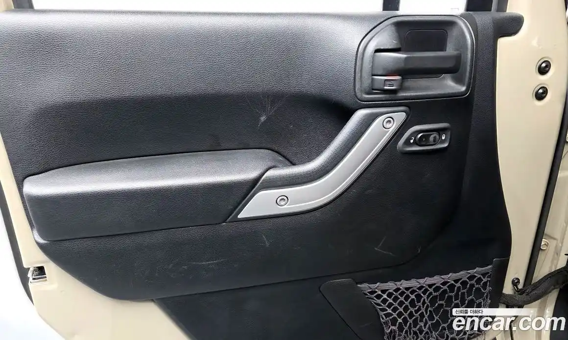 Jeep Wrangler 2017 3.6 гидро в Москве № 1247958, фото 14
