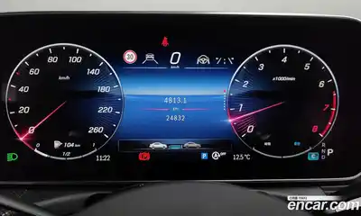 Mercedes-Benz C-Class 2023 2.0 гидро в Москве № 1279670, миниатюра 11