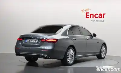 Mercedes-Benz E-Class 2021 2.0 гидро в Москве, миниатюра 2