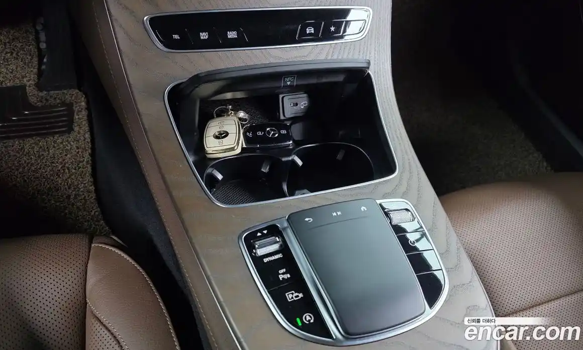 Mercedes-Benz E-Class 2021 2.0 гидро в Москве, фото 25
