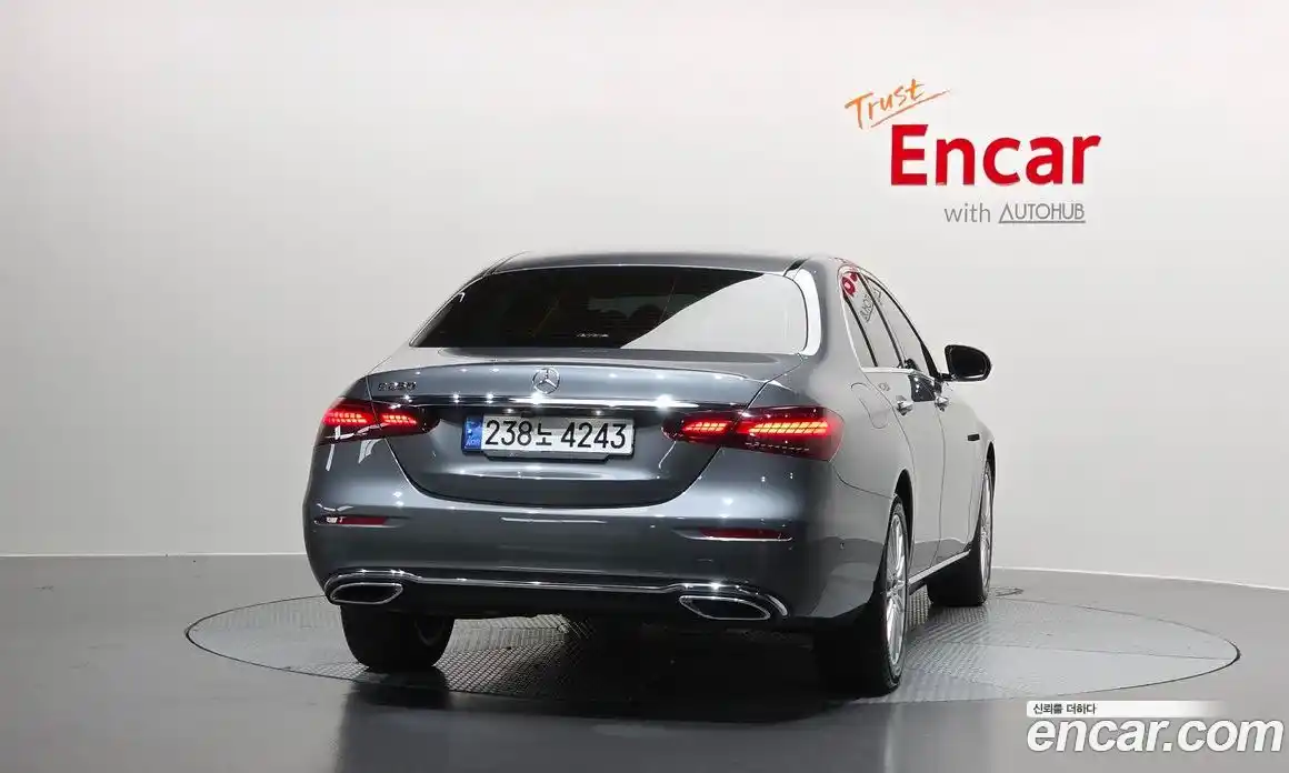Mercedes-Benz E-Class 2021 2.0 гидро в Москве, фото 4