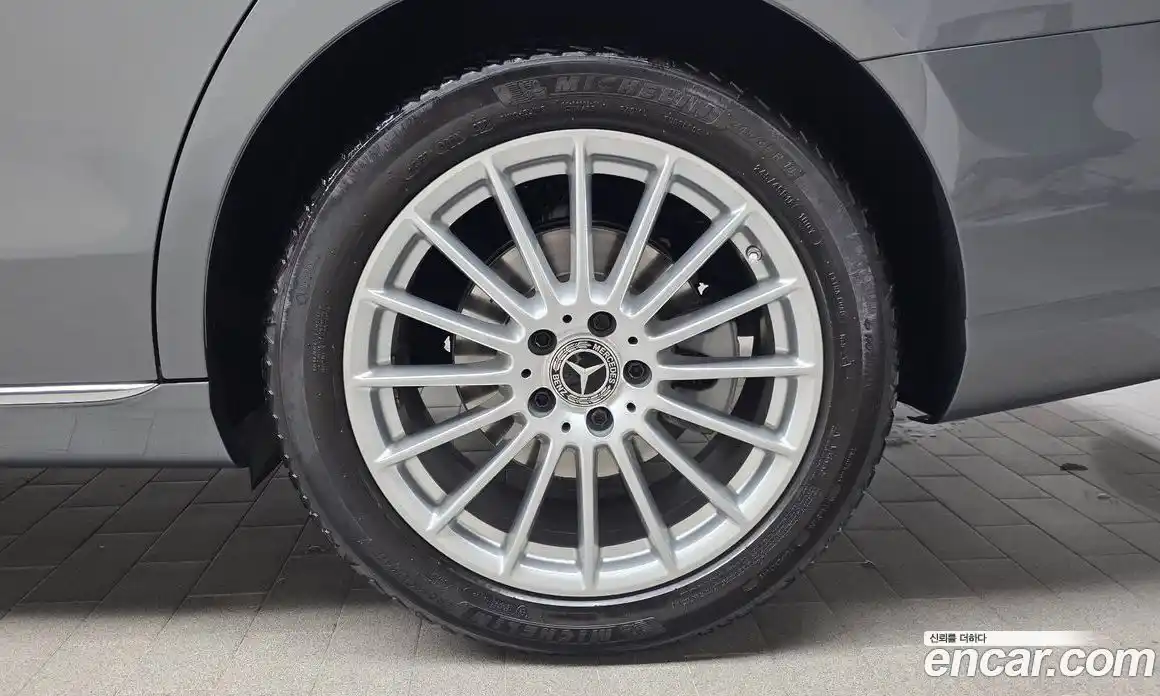 Mercedes-Benz E-Class 2021 2.0 гидро в Москве, фото 7