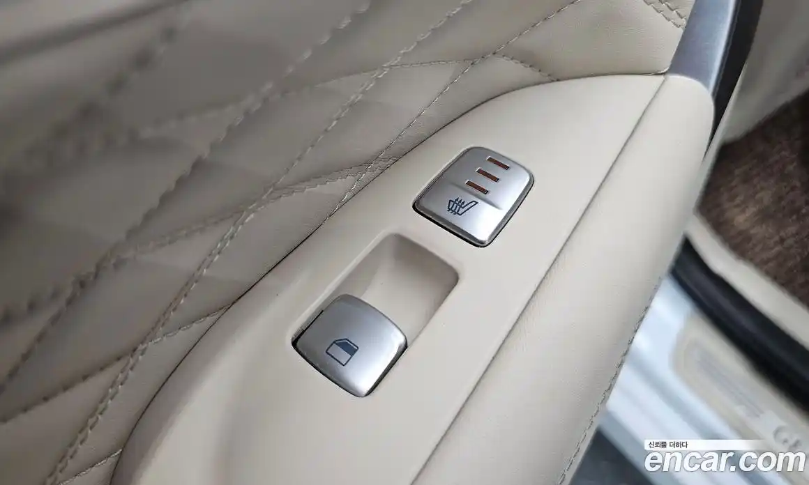 Genesis G70 2019 2.0 гидро в Москве № 13186, фото 18