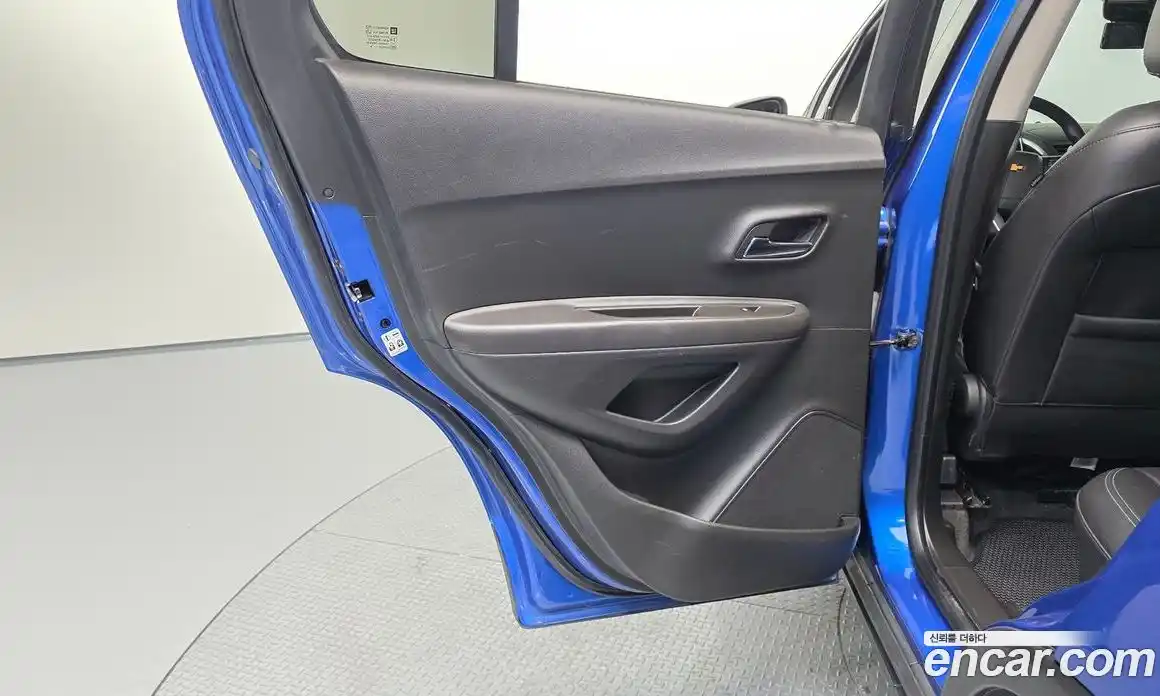 Chevrolet Trax 2016 1.6 гидро в Москве № 1320294, фото 15