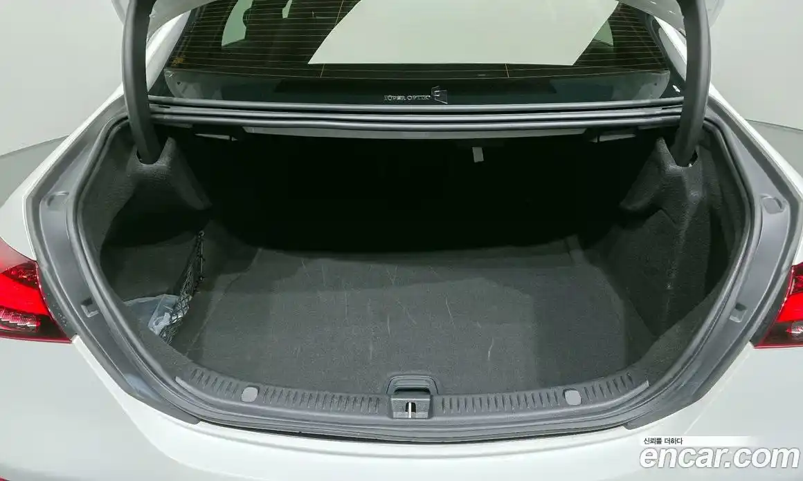 Mercedes-Benz E-Class 2022 2.0 гидро в Москве № 1322243, фото 24