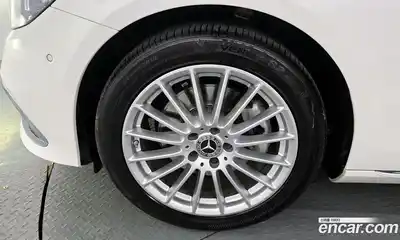 Mercedes-Benz E-Class 2022 2.0 гидро в Москве № 1322243, миниатюра 5