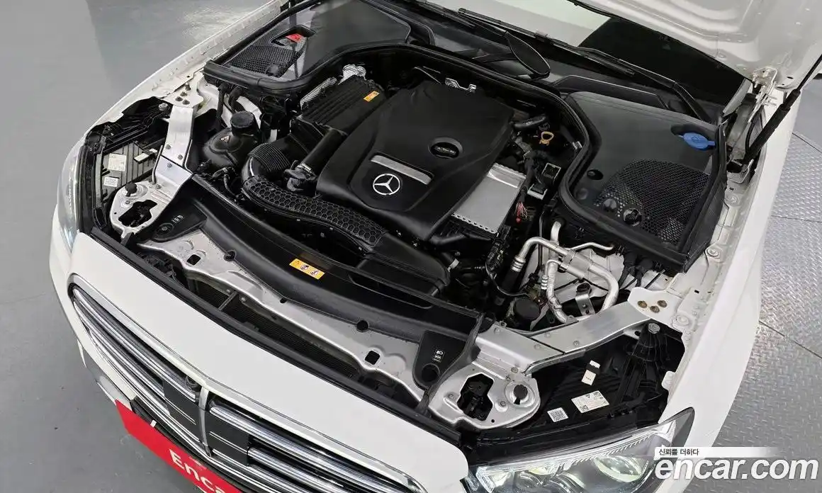 Mercedes-Benz E-Class 2022 2.0 гидро в Москве № 1322243, фото 6