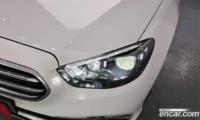 Mercedes-Benz E-Class 2022 2.0 гидро в Москве № 1322243, миниатюра 8