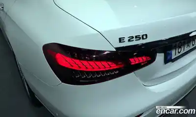 Mercedes-Benz E-Class 2022 2.0 гидро в Москве № 1322243, миниатюра 9