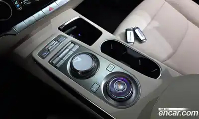 Genesis GV70 2024 2.5 гидро в Москве № 1343327, миниатюра 12