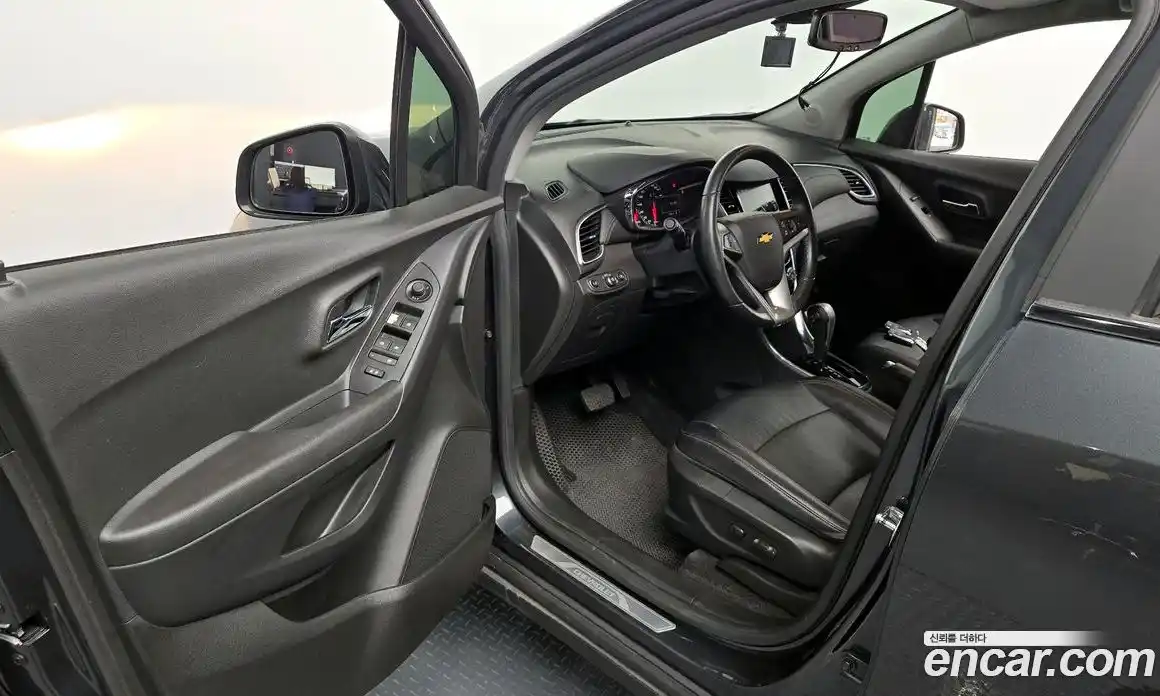 Chevrolet Trax 2017 1.4 гидро в Москве № 1345067, фото 13