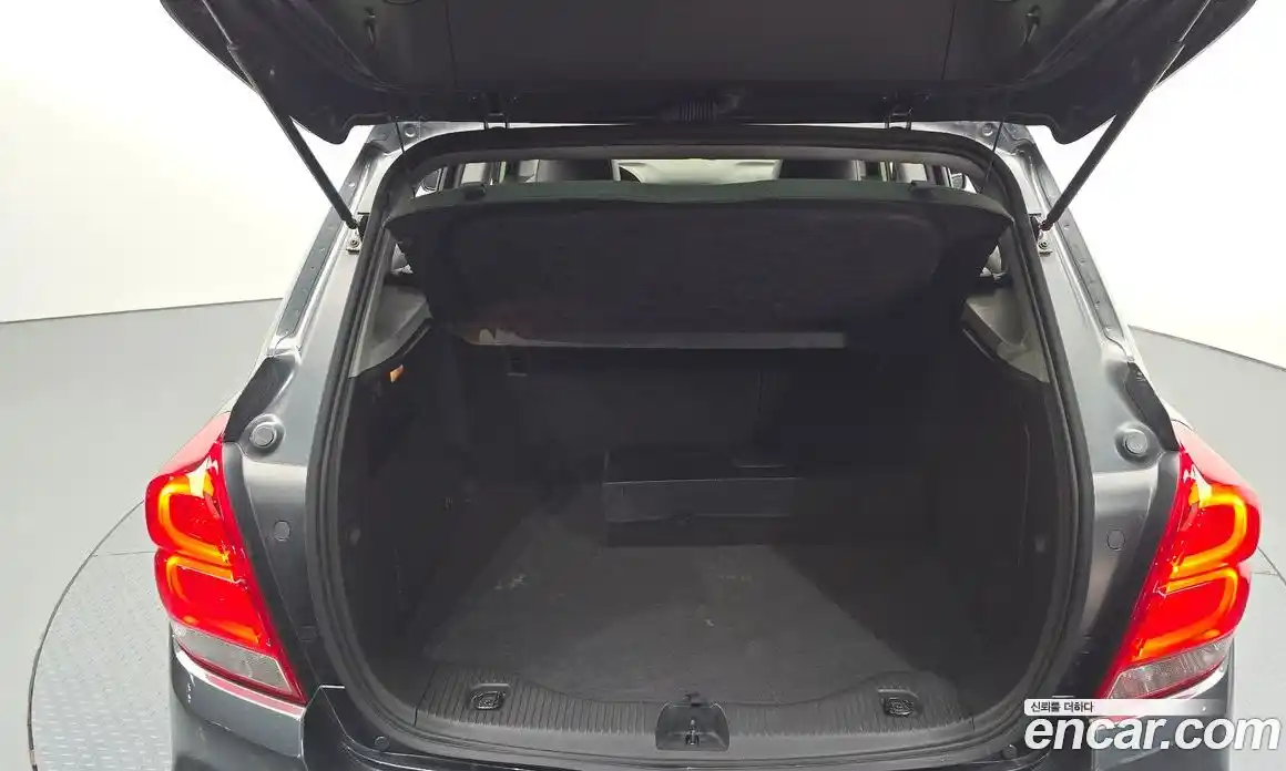 Chevrolet Trax 2017 1.4 гидро в Москве № 1345067, фото 26
