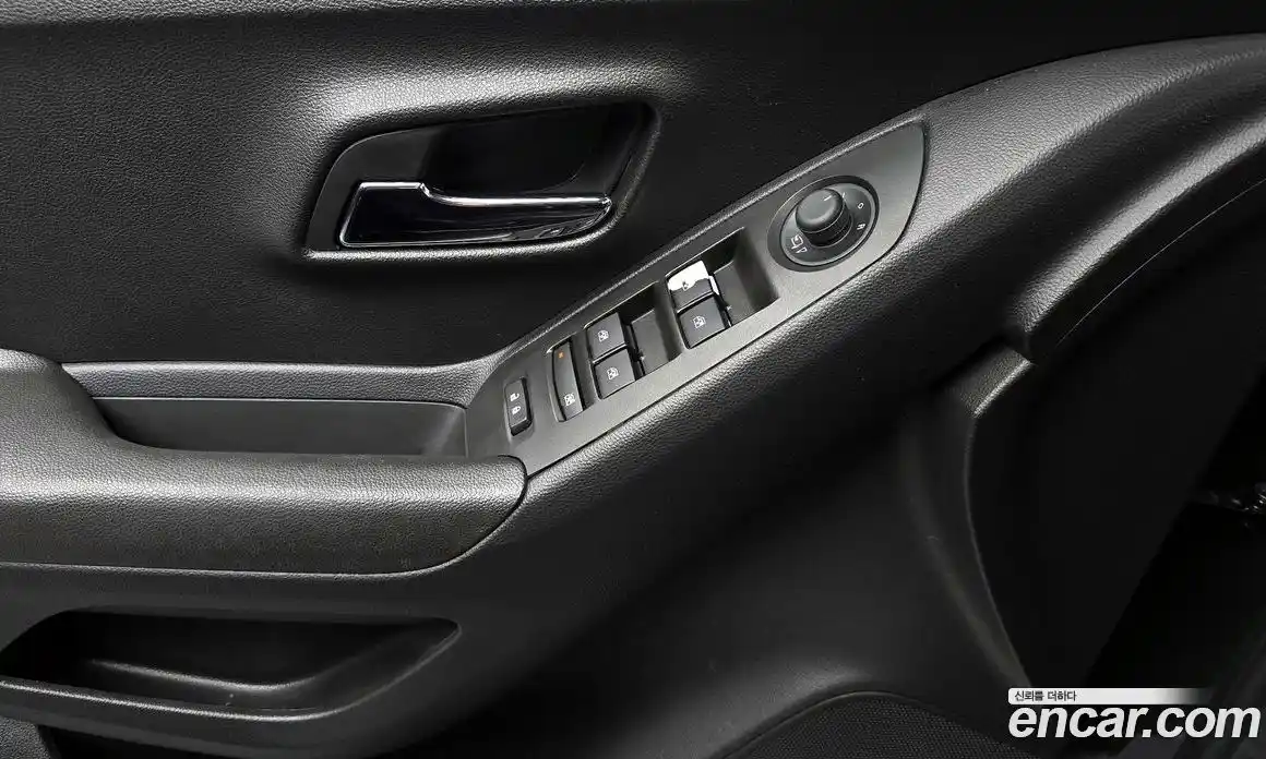 Chevrolet Trax 2017 1.4 гидро в Москве № 1345067, фото 30