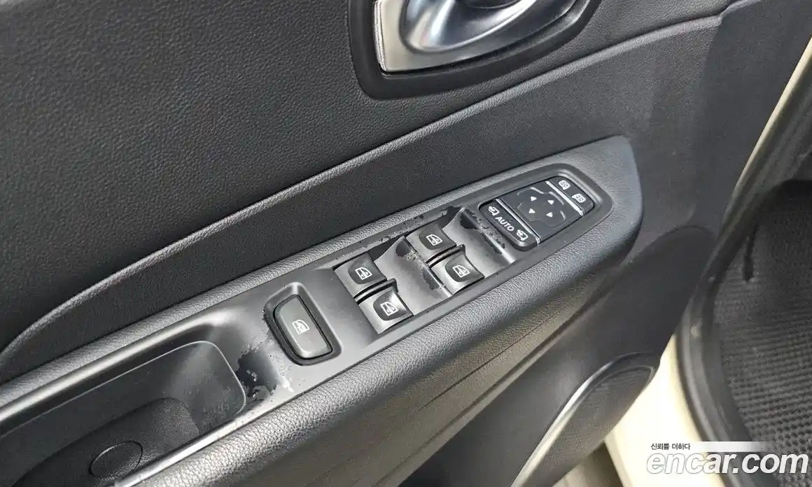 Renault QM3 2017 1.5 гидро в Москве № 1346374, фото 30