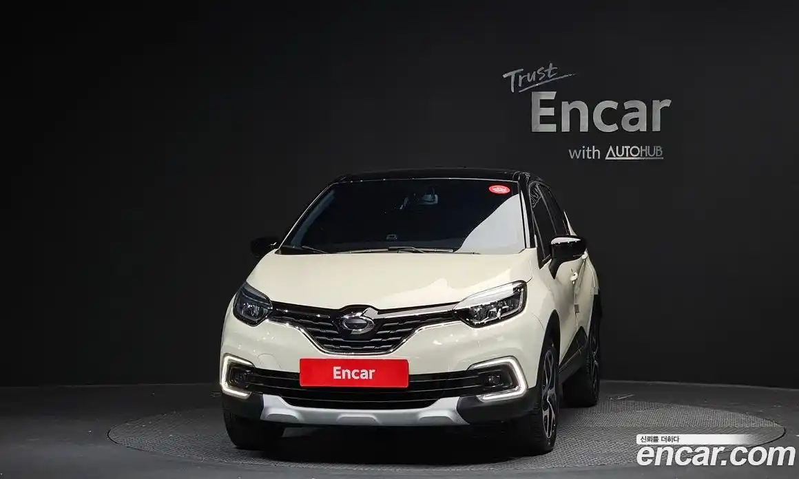 Renault QM3 2017 1.5 гидро в Москве № 1346374, фото 3