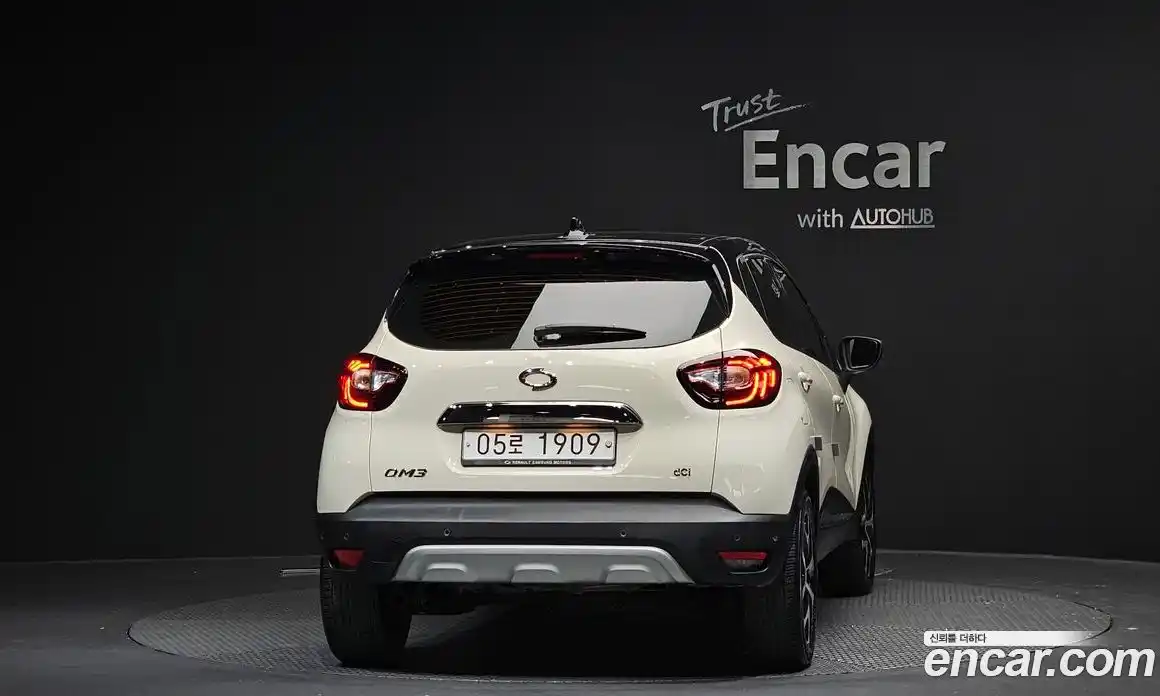 Renault QM3 2017 1.5 гидро в Москве № 1346374, фото 4