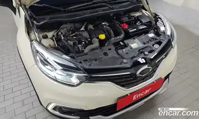 Renault QM3 2017 1.5 гидро в Москве № 1346374, миниатюра 6