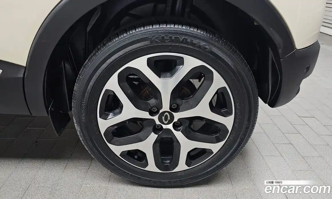 Renault QM3 2017 1.5 гидро в Москве № 1346374, фото 7