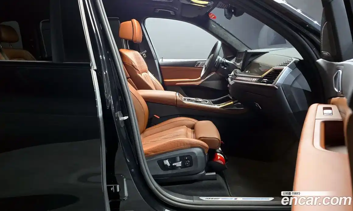 BMW X7 2025 3.0 гидро в Москве № 1347142, фото 17