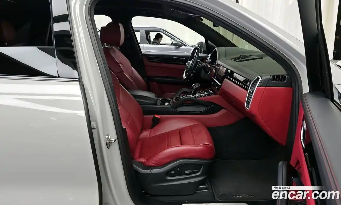 Porsche Cayenne 2022 3.0 гидро в Москве № 1349008, фото 18