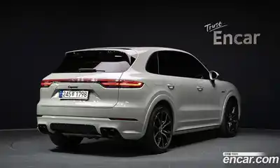 Porsche Cayenne 2022 3.0 гидро в Москве № 1349008, миниатюра 2