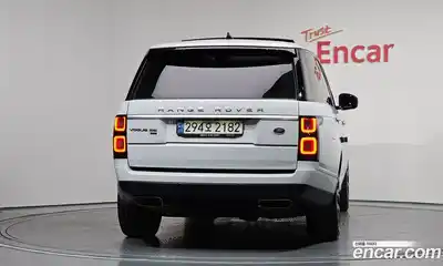 Land Rover Range-Rover 2021 3.0 гидро в Москве № 1349318, миниатюра 4