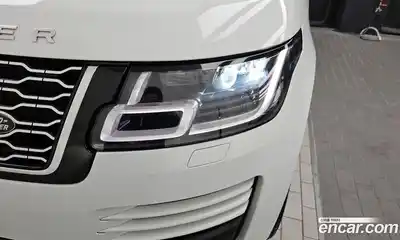 Land Rover Range-Rover 2021 3.0 гидро в Москве № 1349318, миниатюра 8