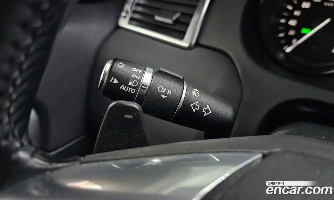 Land Rover Discovery Sport 2018 2.0 гидро в Москве № 1349340, фото 29