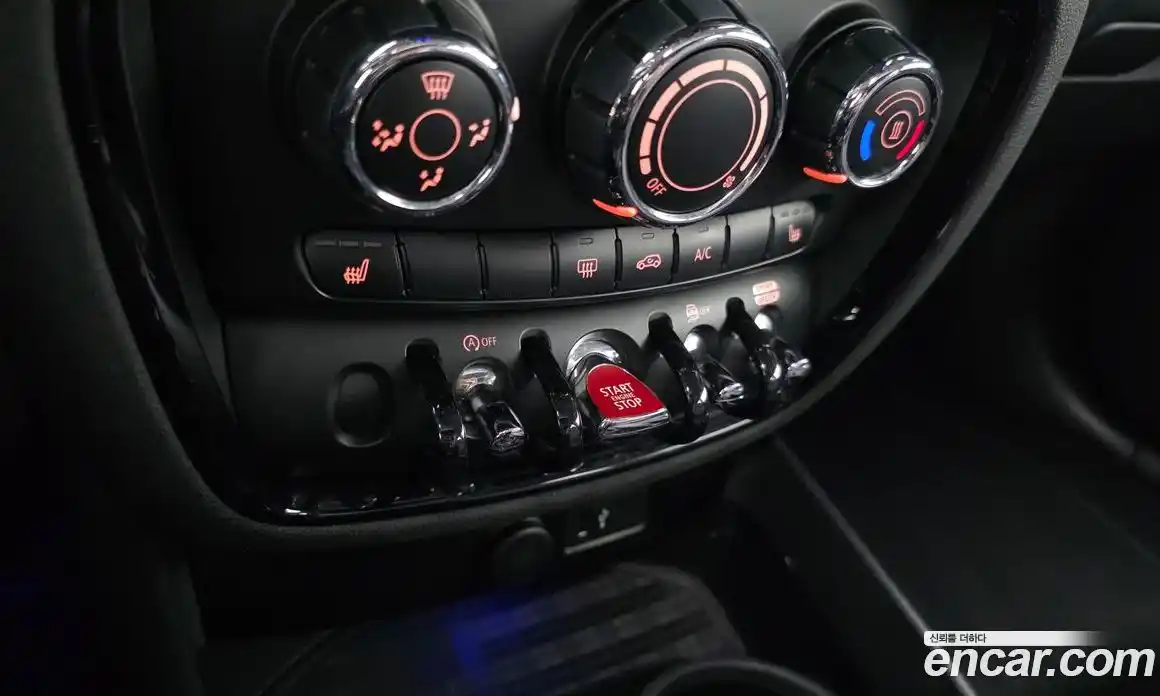 Mini Clubman 2018 2.0 гидро в Москве № 1349690, фото 22