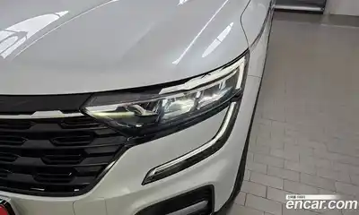 Renault QM6 2025 2.0 гидро в Москве № 1402159, миниатюра 8