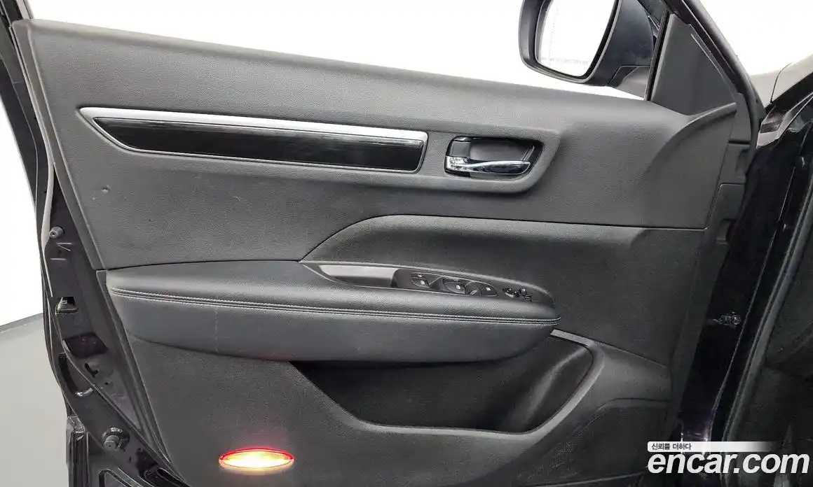 Renault QM6 2018 2.0 гидро в Москве № 1402828, фото 14