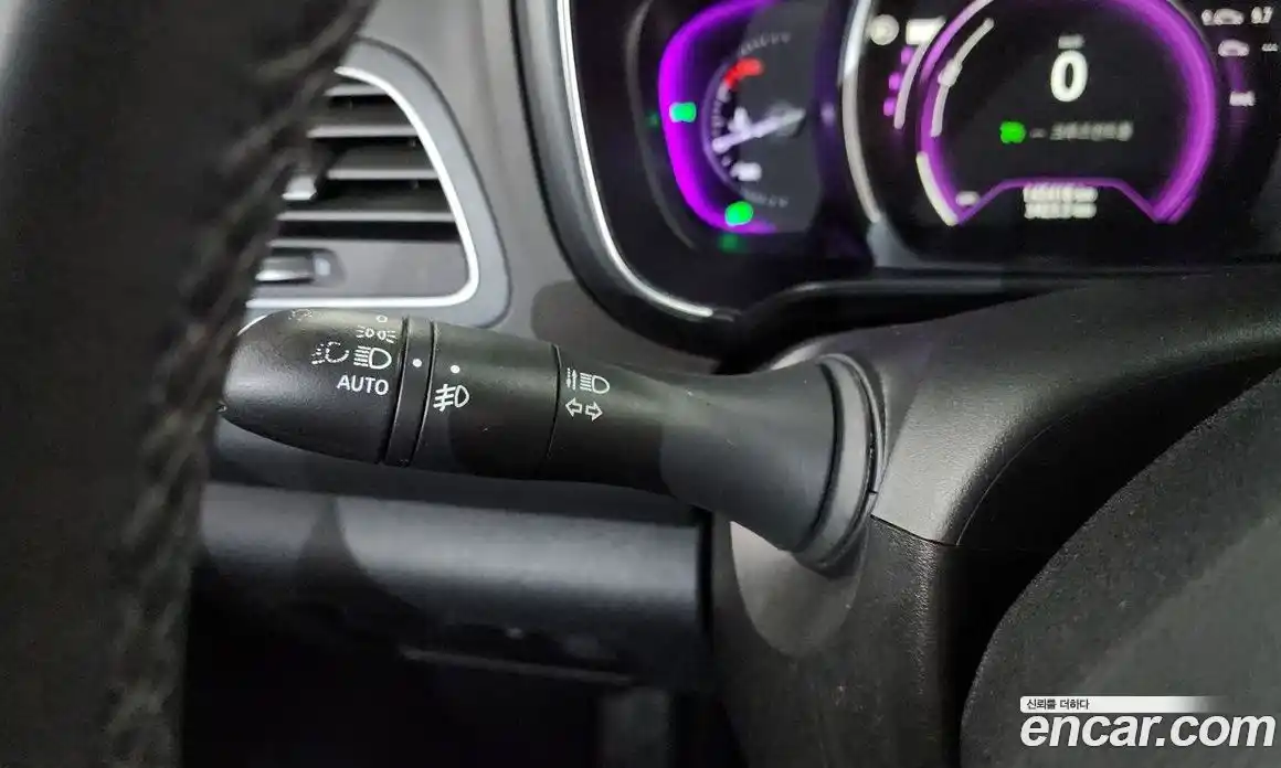 Renault QM6 2018 2.0 гидро в Москве № 1402828, фото 29