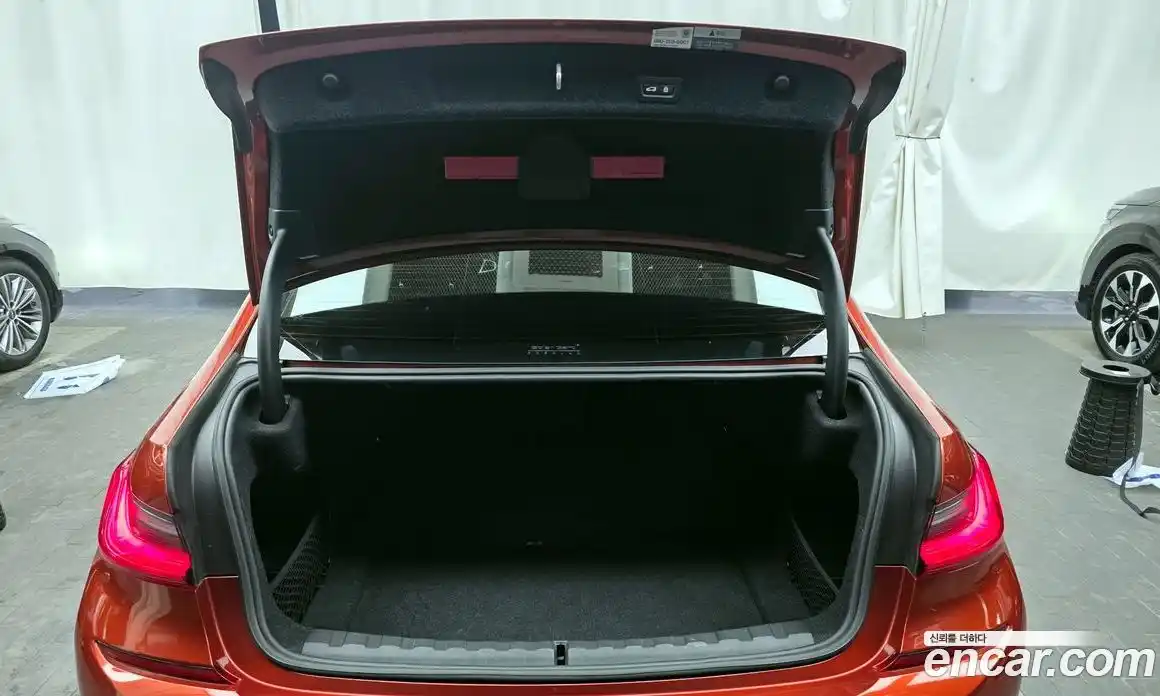 BMW 3-Series 2021 2.0 гидро, фото 26