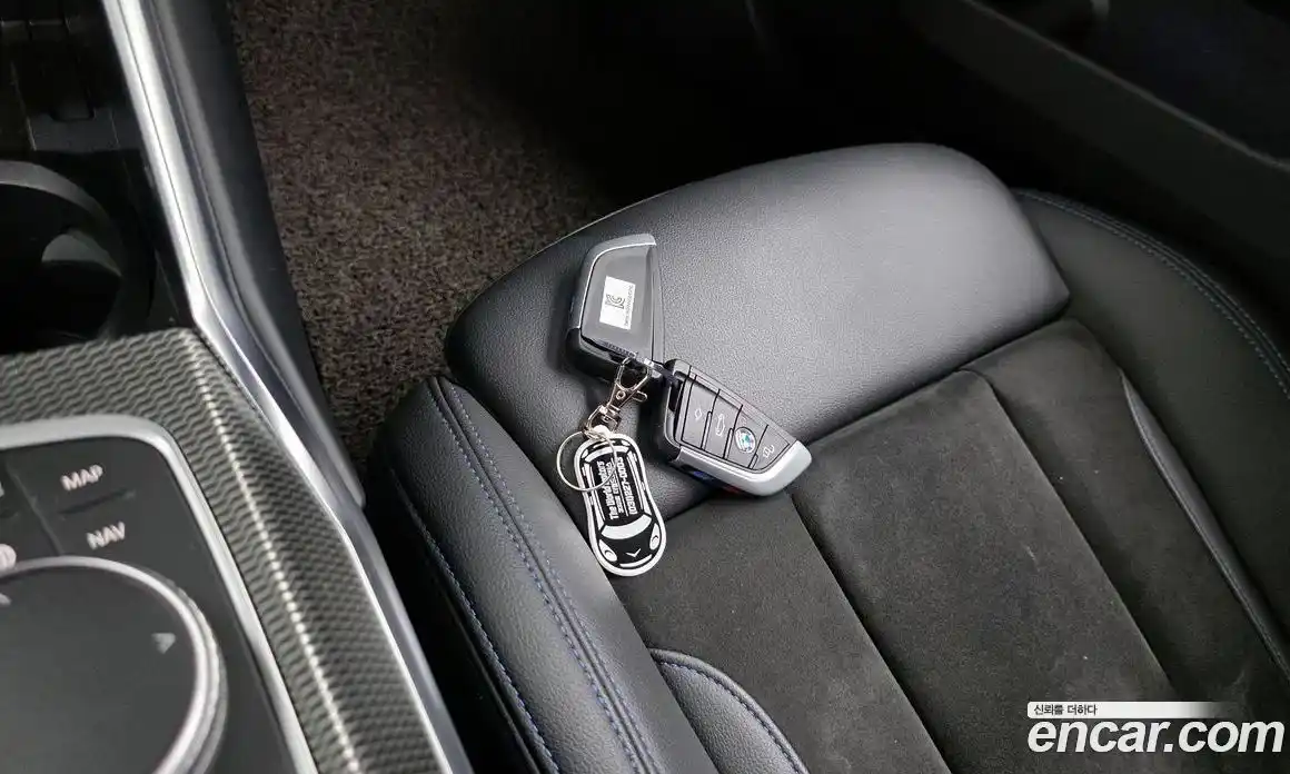 BMW 3-Series 2021 2.0 гидро, фото 32