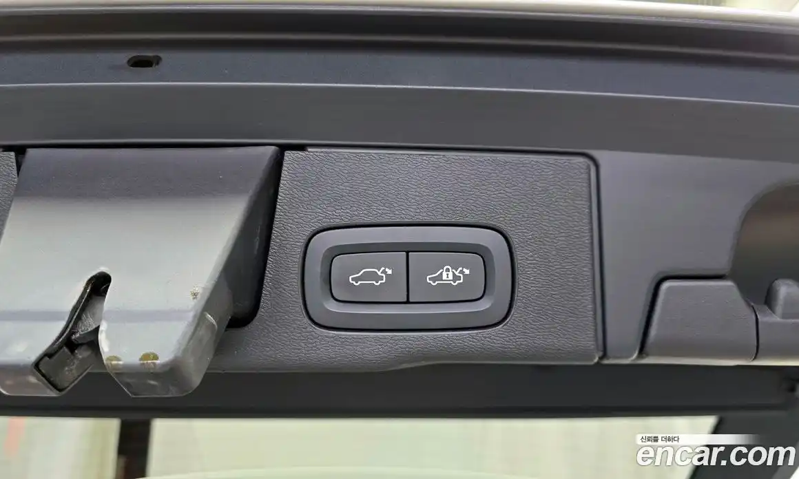 Volvo XC60 2021 2.0 гидро в Москве № 1404633, фото 31