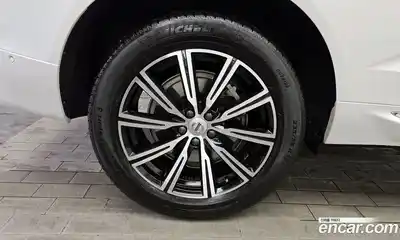 Volvo XC60 2021 2.0 гидро в Москве № 1404633, миниатюра 5